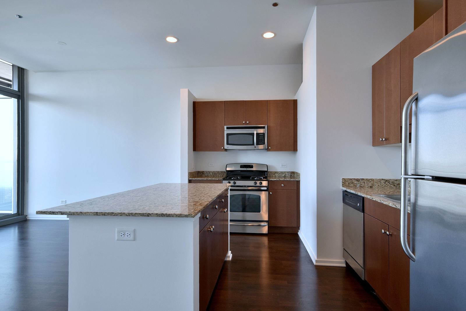 65 E Monroe Street Unit: 4420