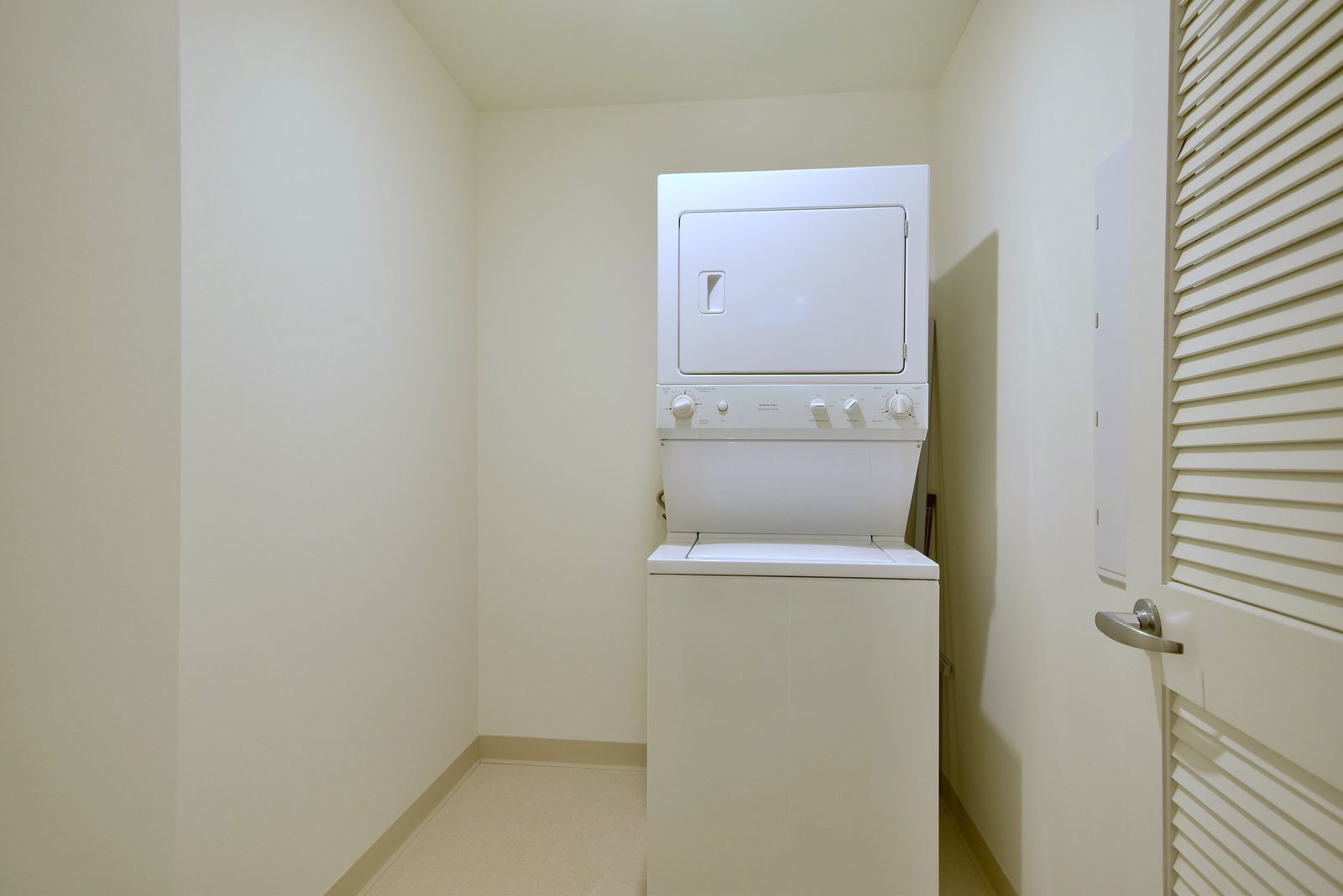 65 E Monroe Street Unit: 4420