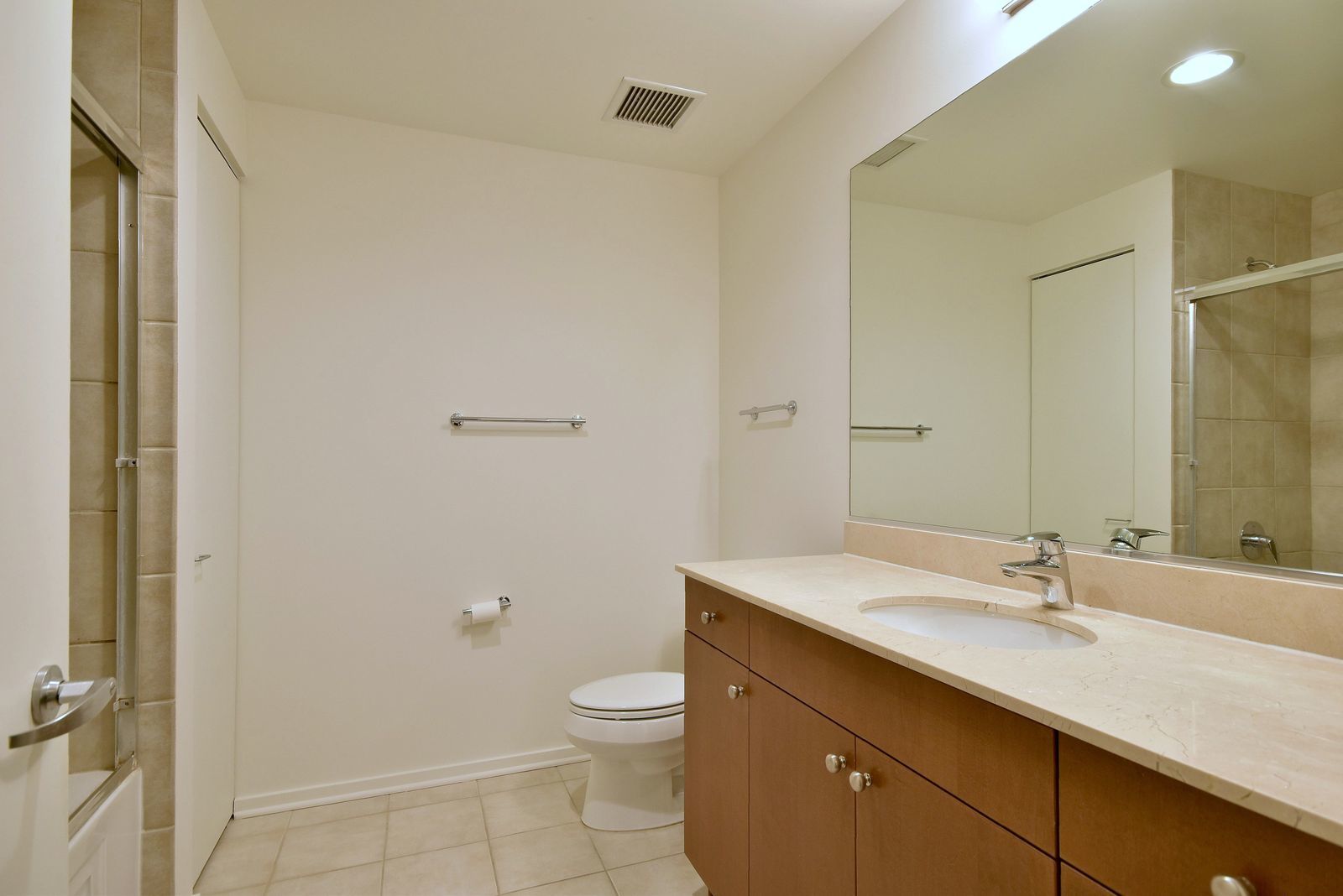 65 E Monroe Street Unit: 4420