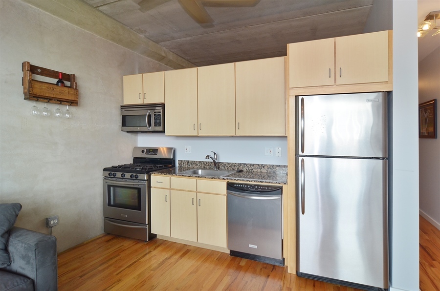 630 N Franklin Street Unit: 813