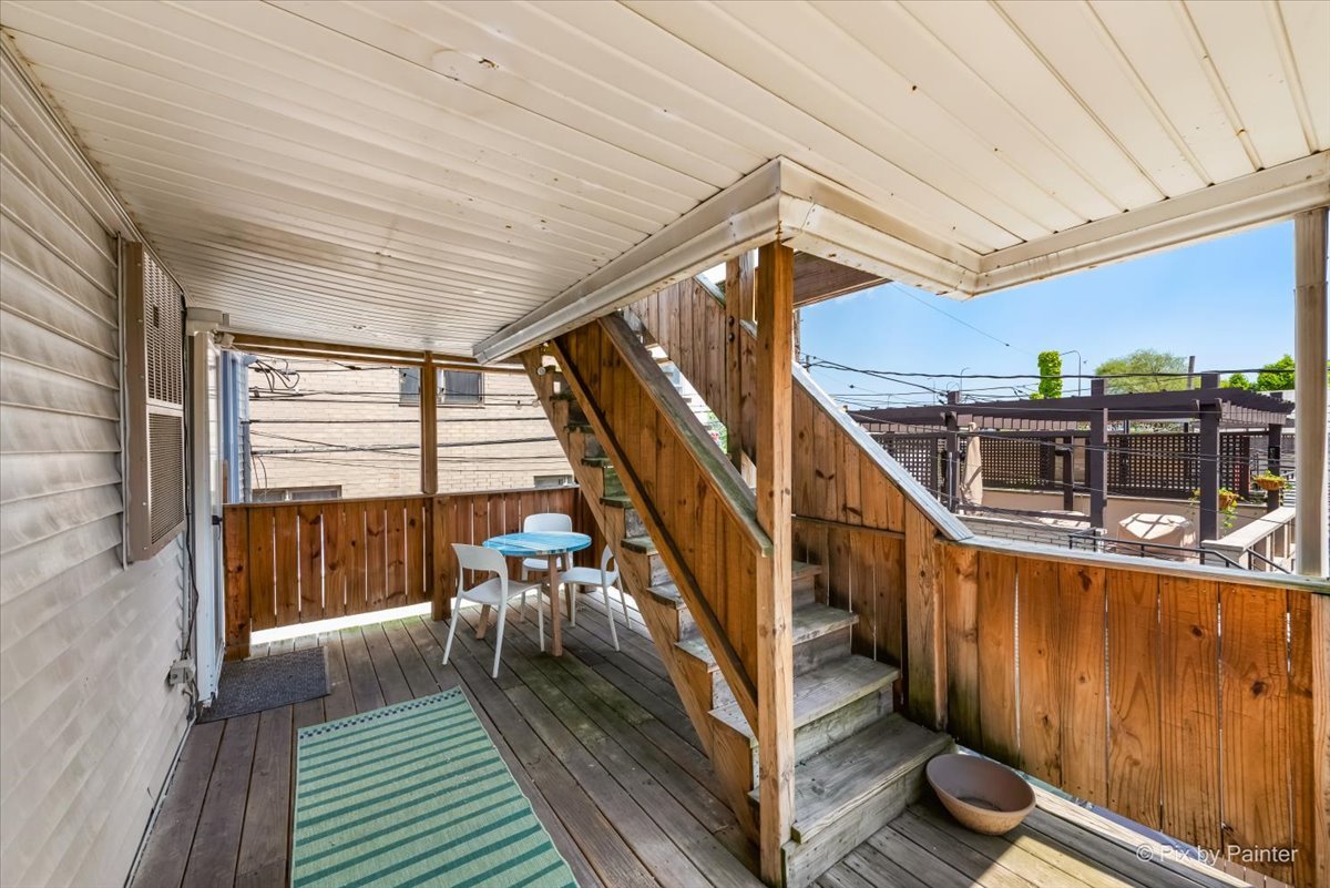 1920 W Dickens Avenue Unit: 2C