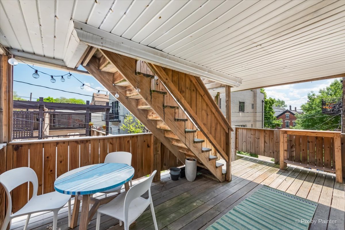 1920 W Dickens Avenue Unit: 2C