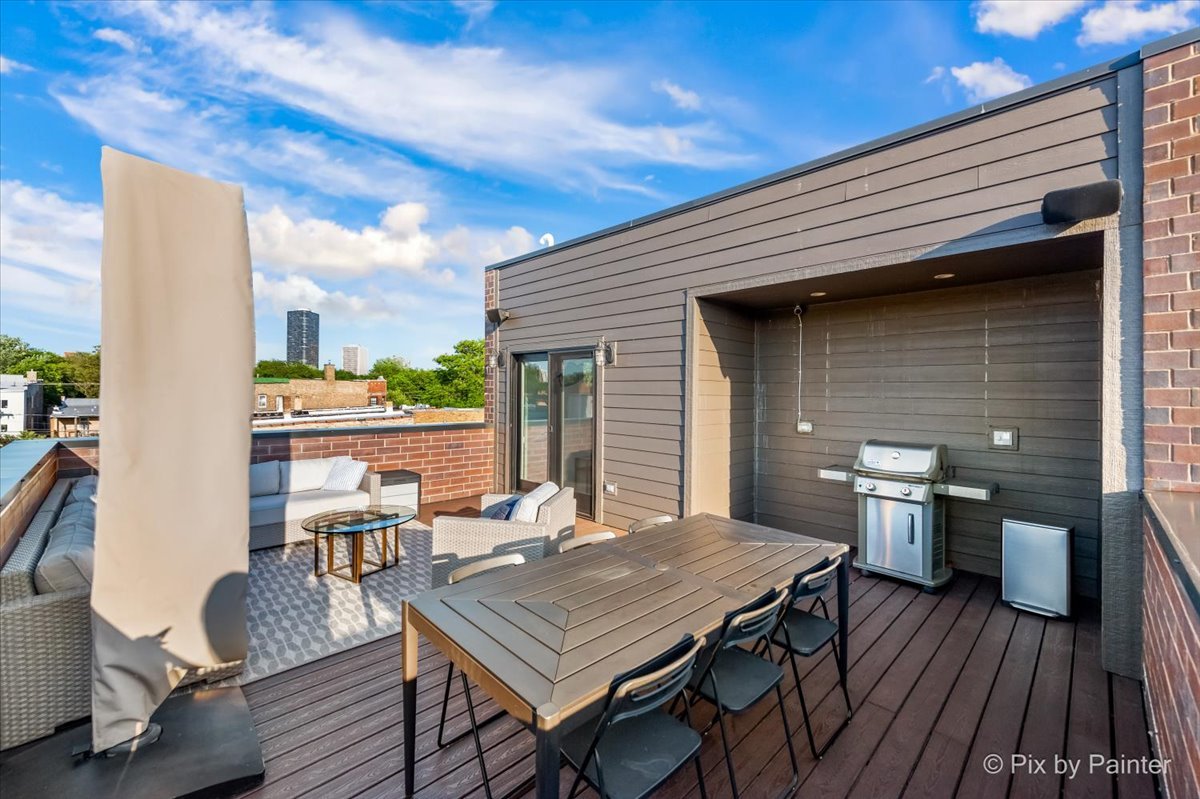 1438 W Catalpa Avenue Unit: 301