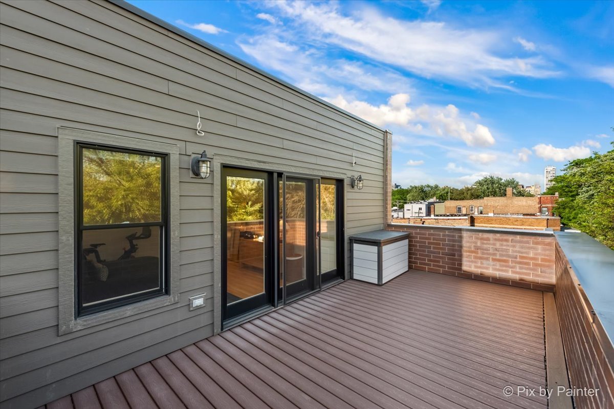 1438 W Catalpa Avenue Unit: 301
