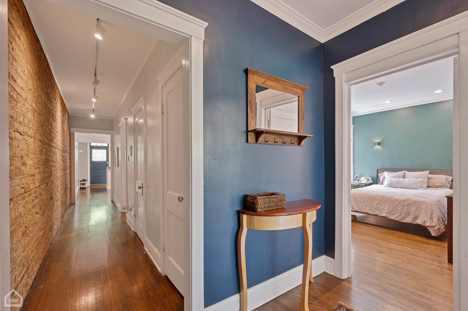 713 W Montrose Avenue Unit: 3W