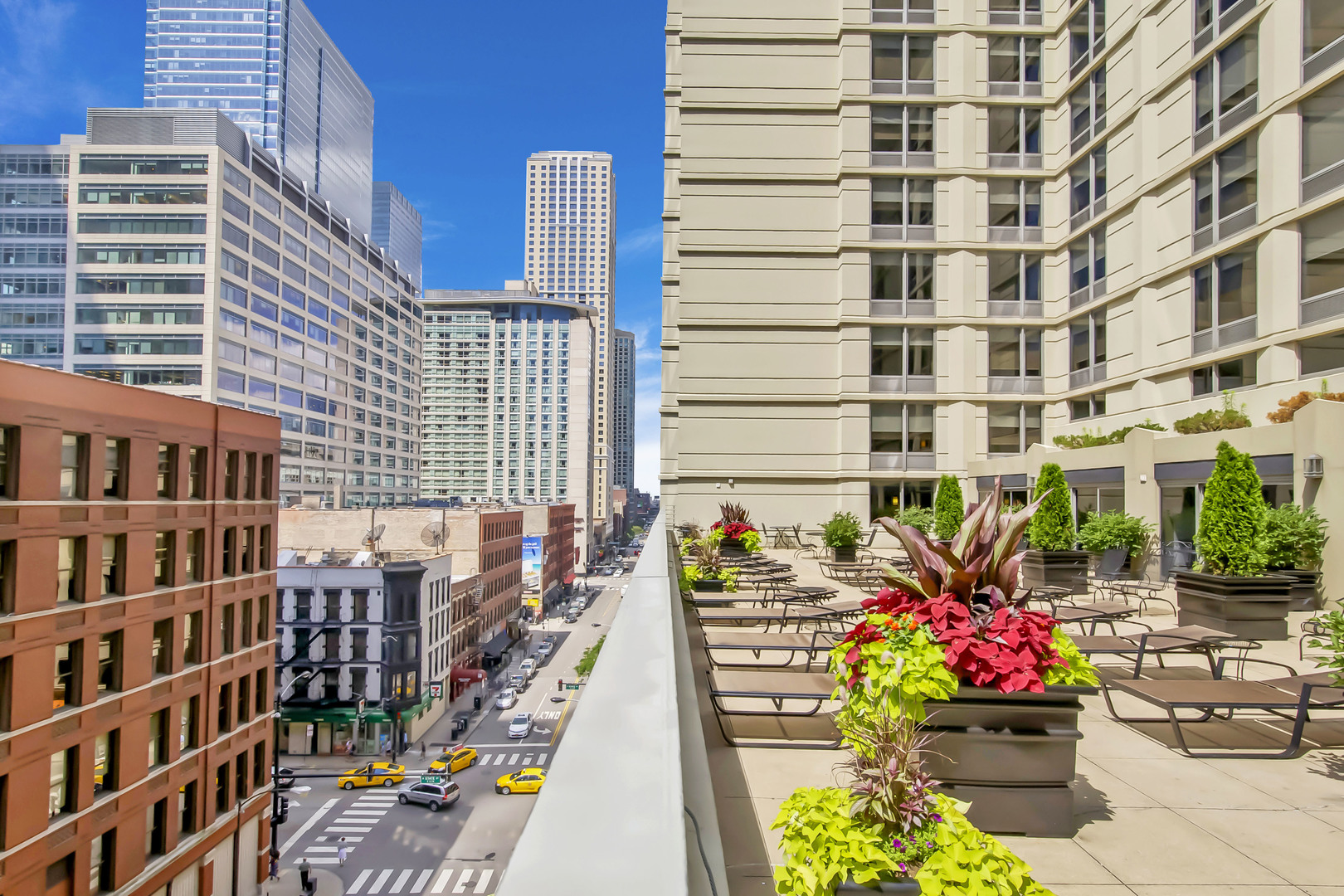440 N WABASH Avenue Unit: 3205