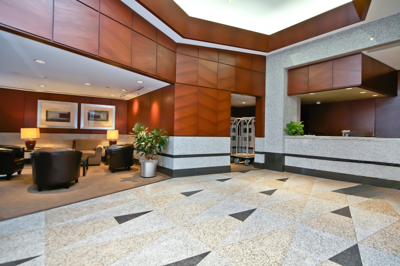 440 N WABASH Avenue Unit: 3205