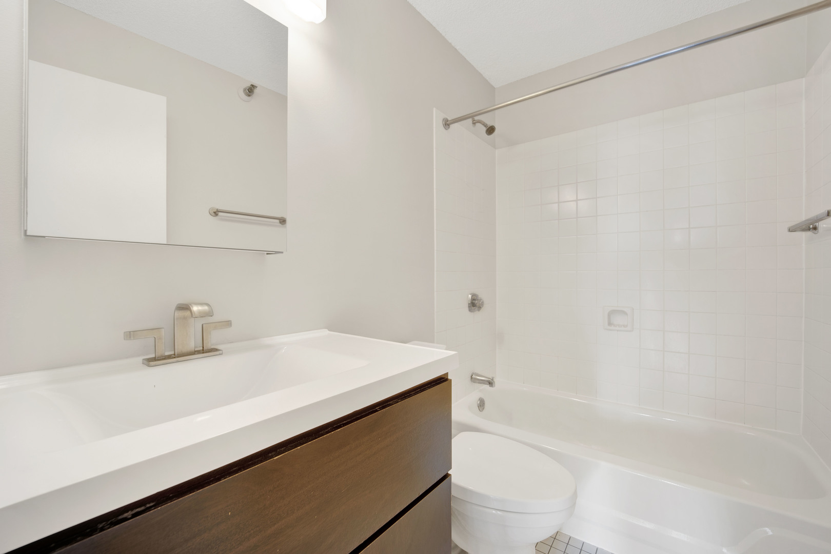 440 N WABASH Avenue Unit: 3205