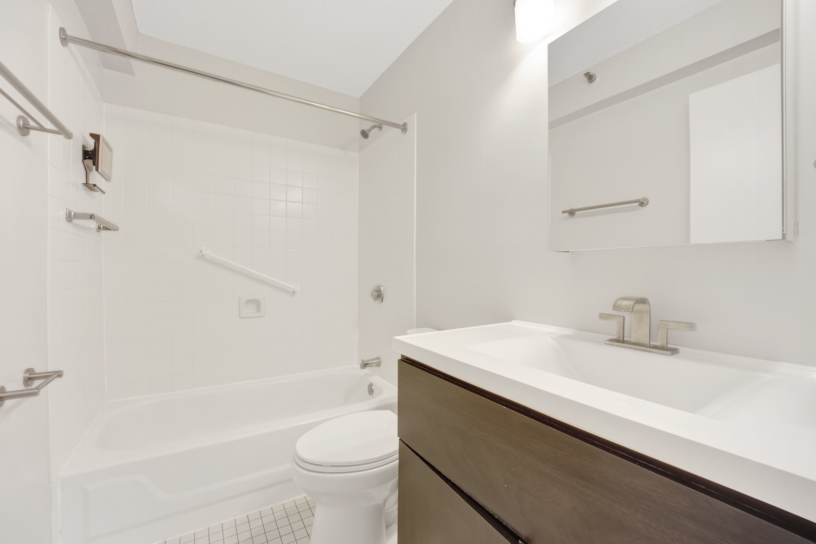 440 N WABASH Avenue Unit: 3205