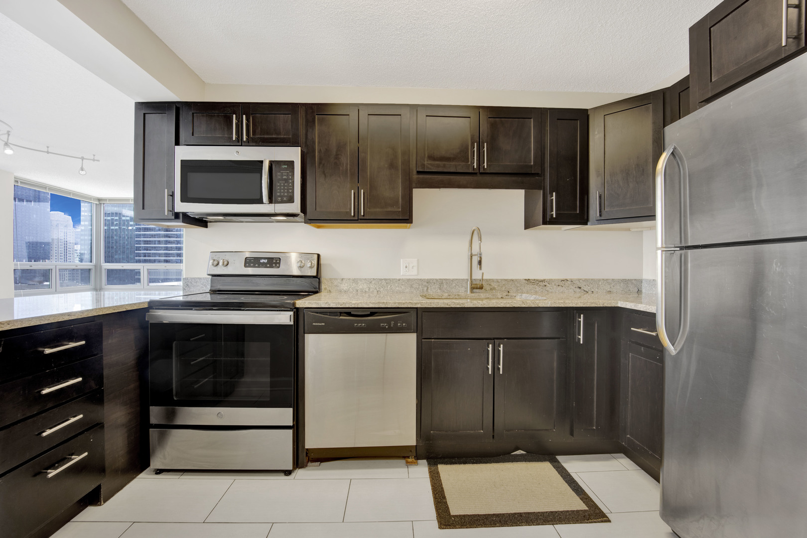440 N WABASH Avenue Unit: 3205
