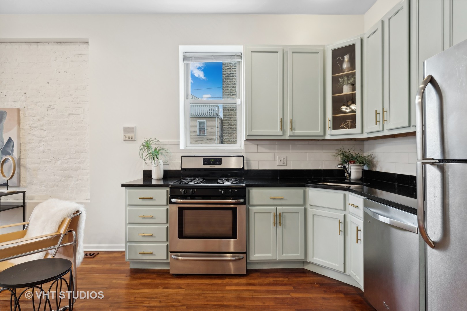 1745 W 18th Place Unit: 1R