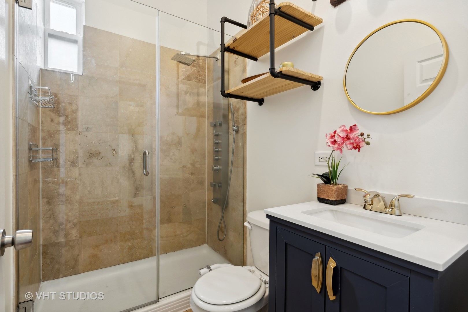 1745 W 18th Place Unit: 1R