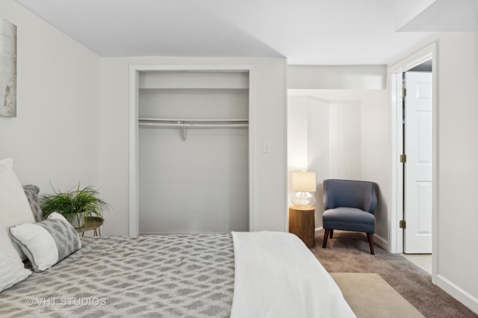 1745 W 18th Place Unit: 1R