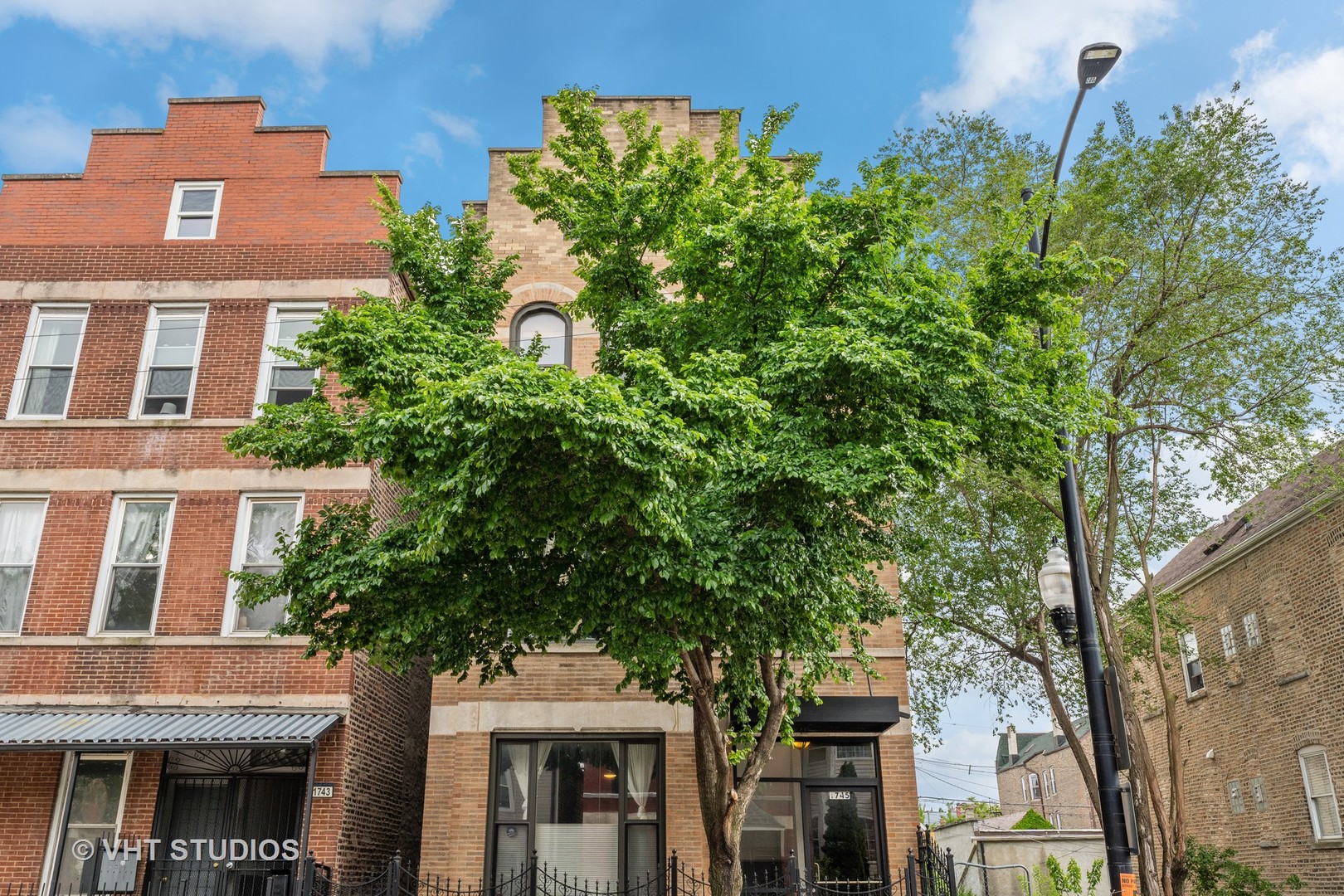 1745 W 18th Place Unit: 1R