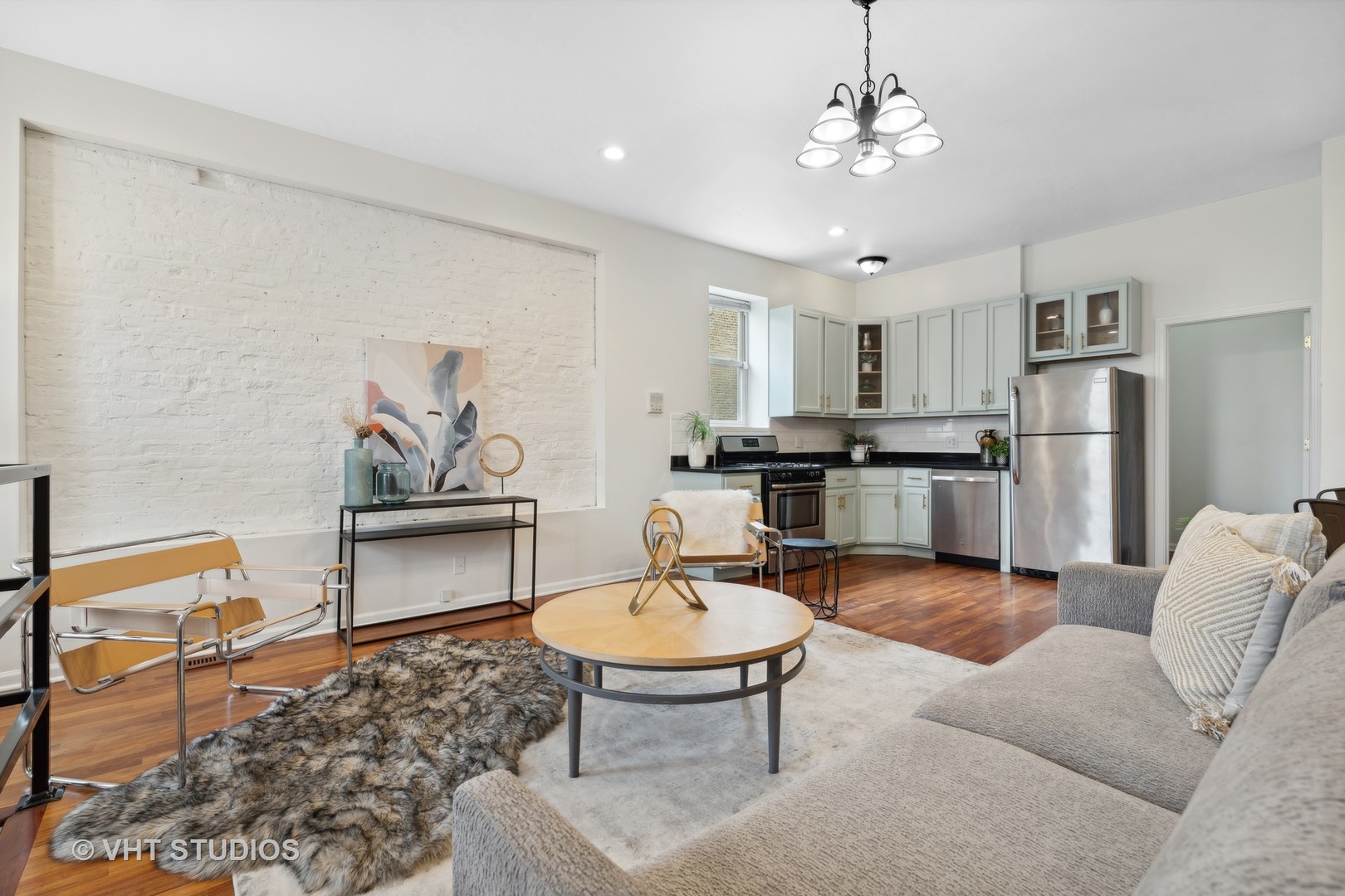 1745 W 18th Place Unit: 1R