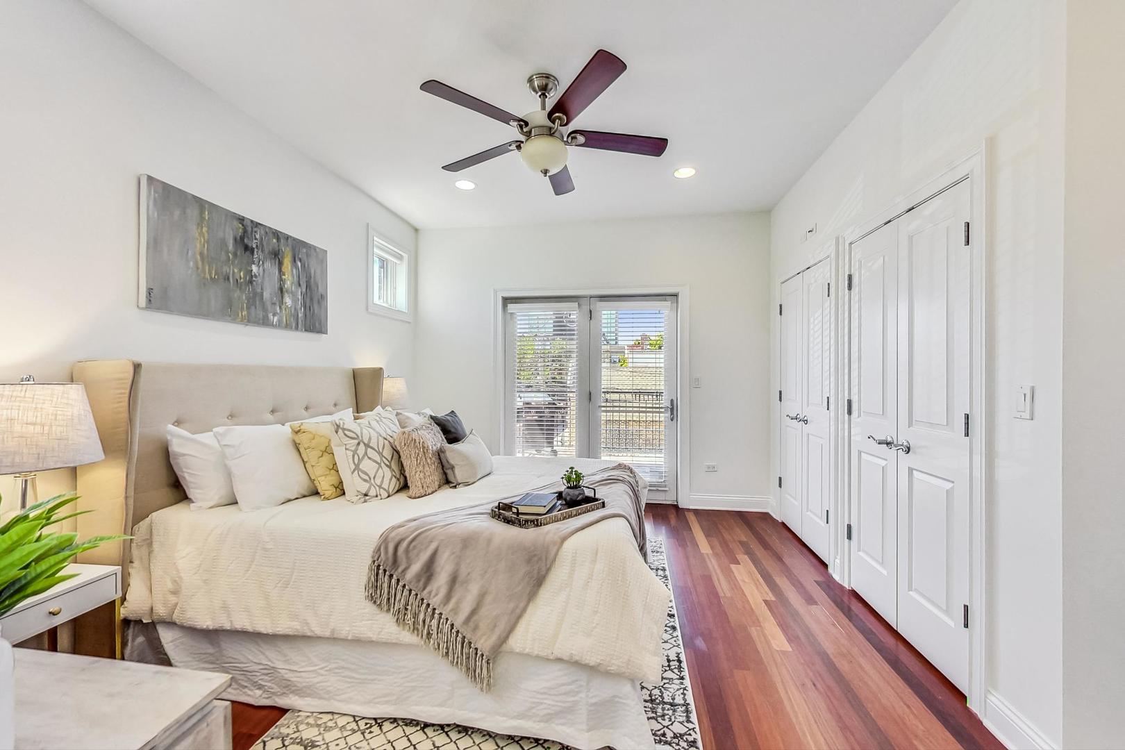 1219 W Foster Avenue Unit: 2E
