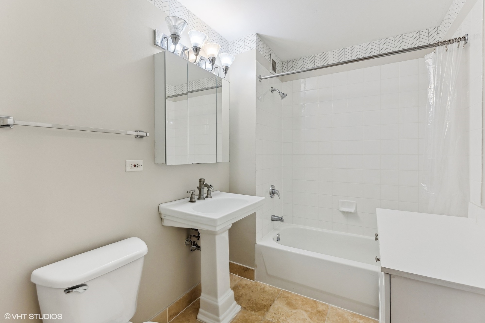 2 E Erie Street Unit: 3505