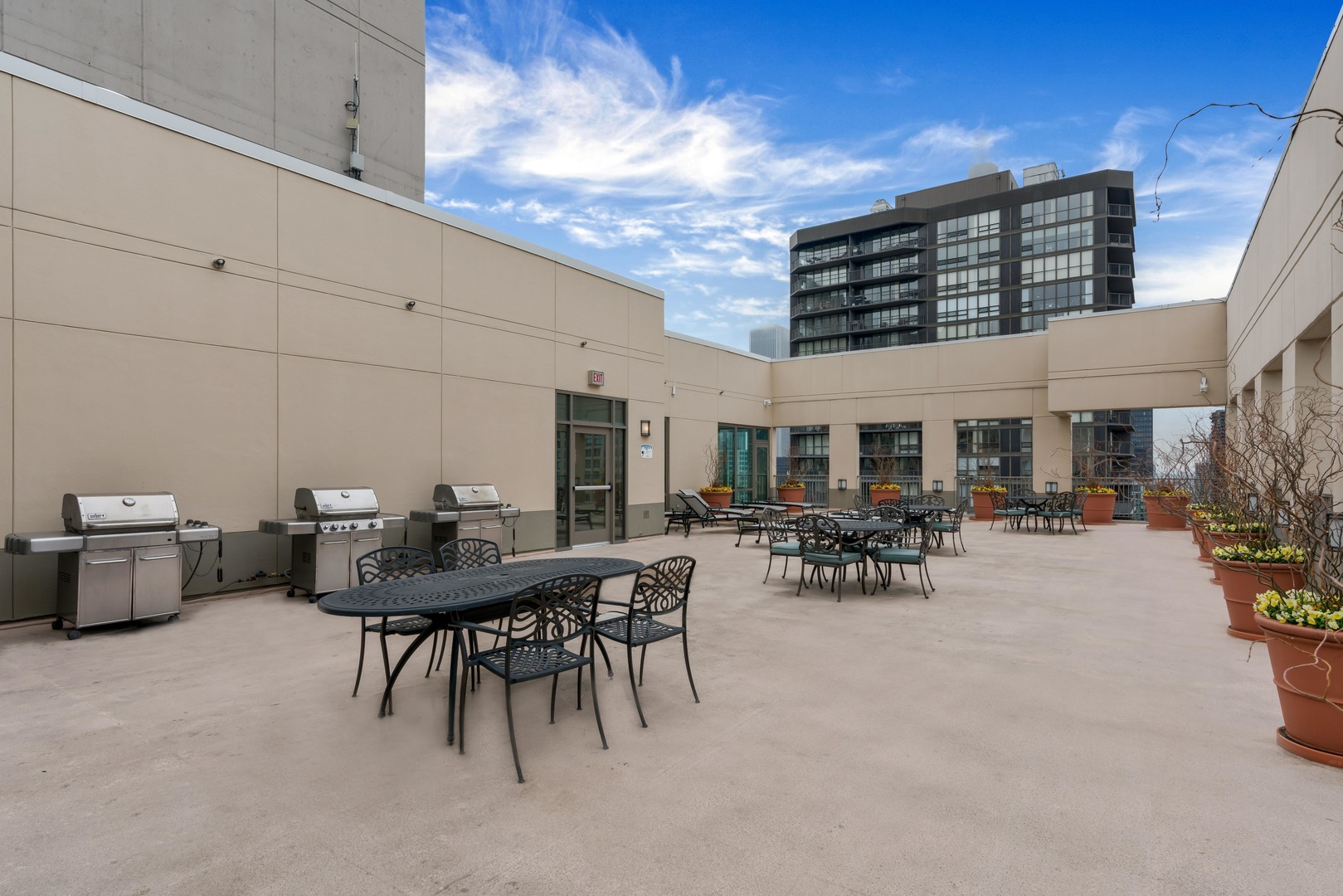 2 E Erie Street Unit: 3505