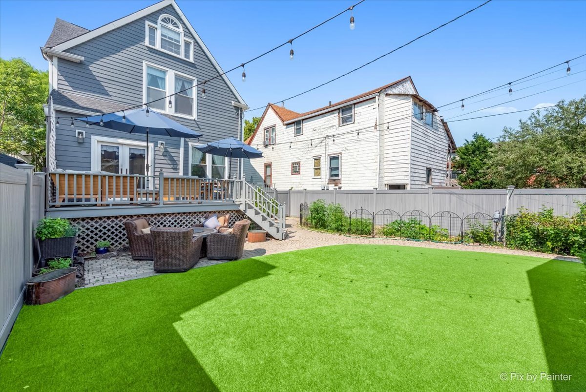 1827 W Belle Plaine Avenue