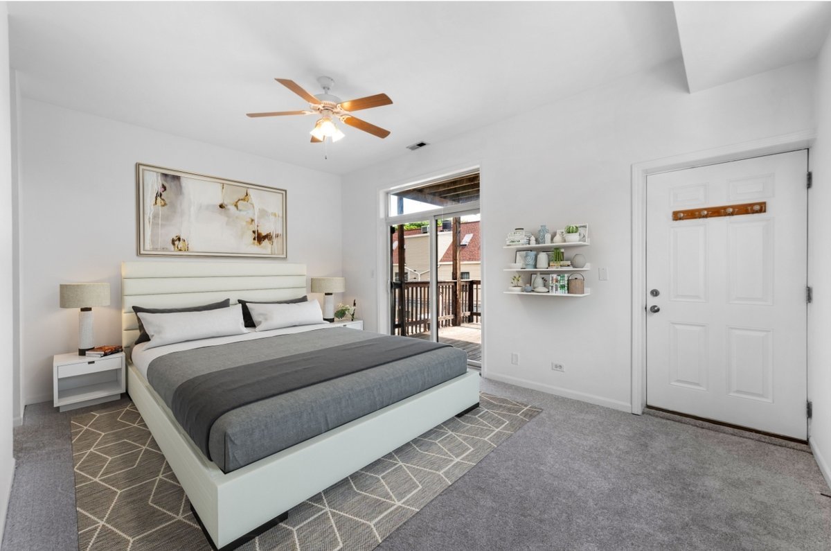 2849 N Damen Avenue Unit: 2