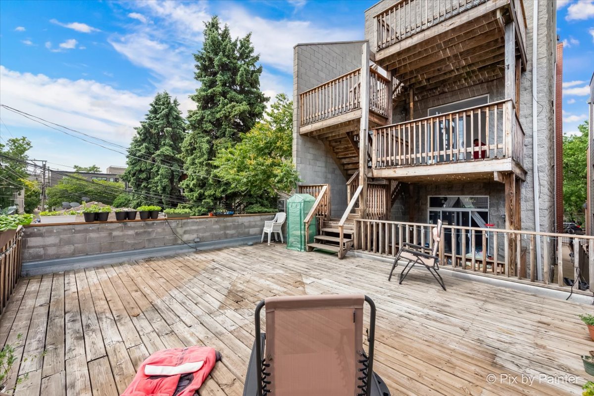 2849 N Damen Avenue Unit: 2