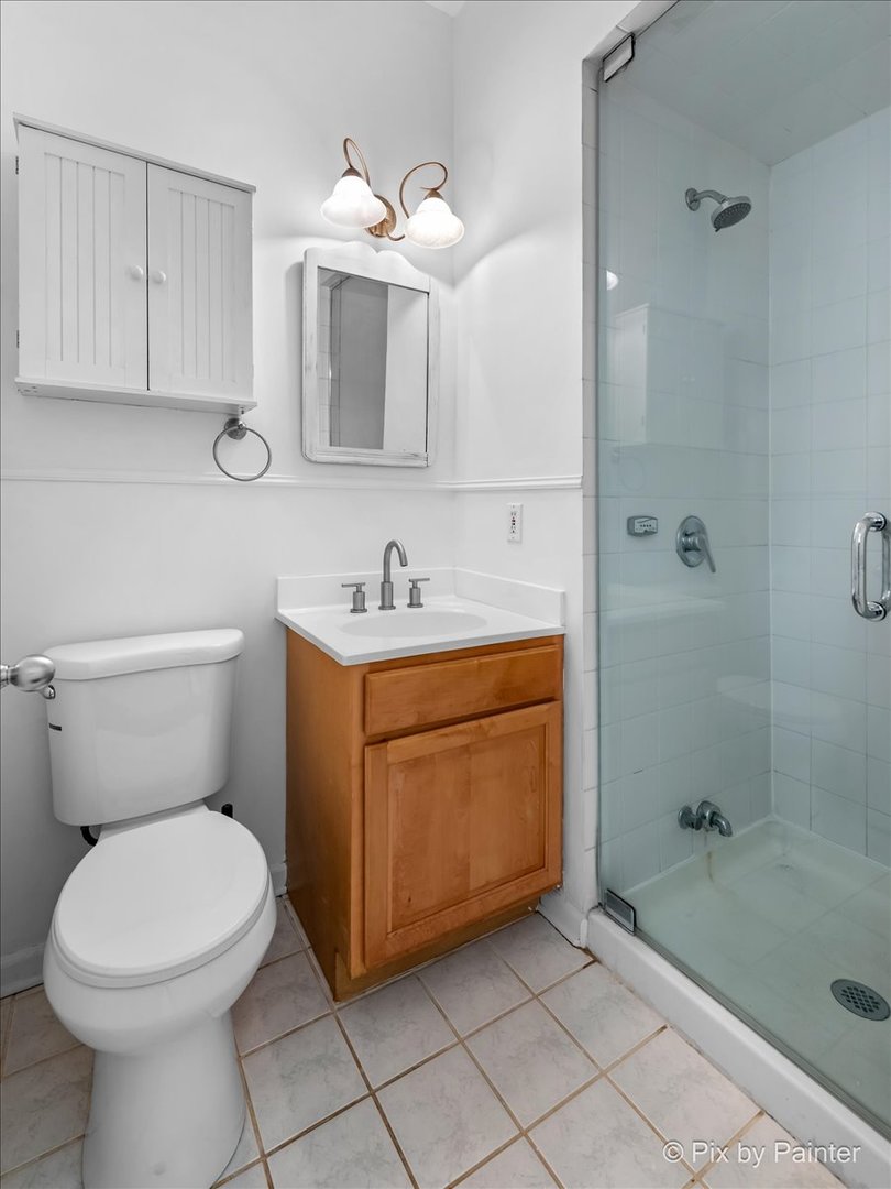 2849 N Damen Avenue Unit: 2