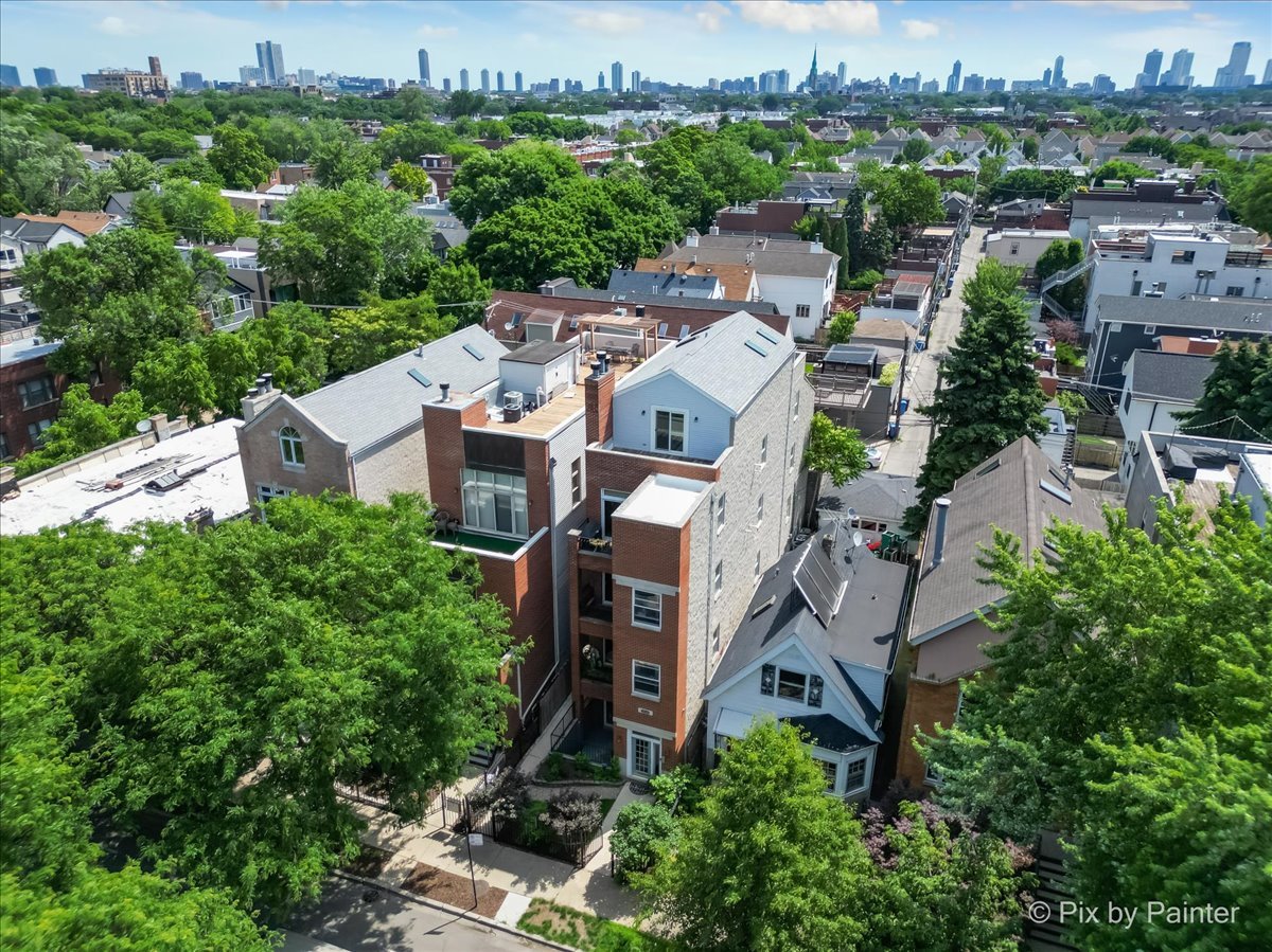 2849 N Damen Avenue Unit: 2