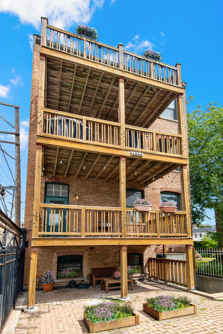 1546 W Cortez Street Unit: G