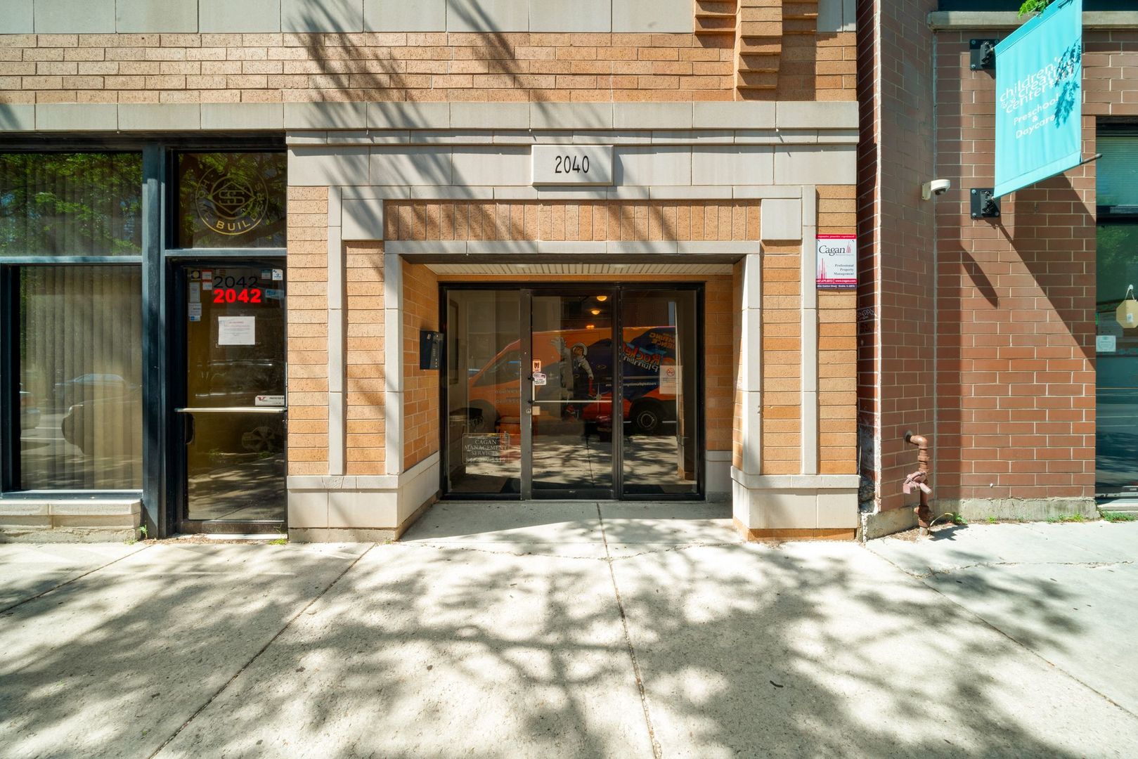 2040 W BELMONT Avenue Unit: 206