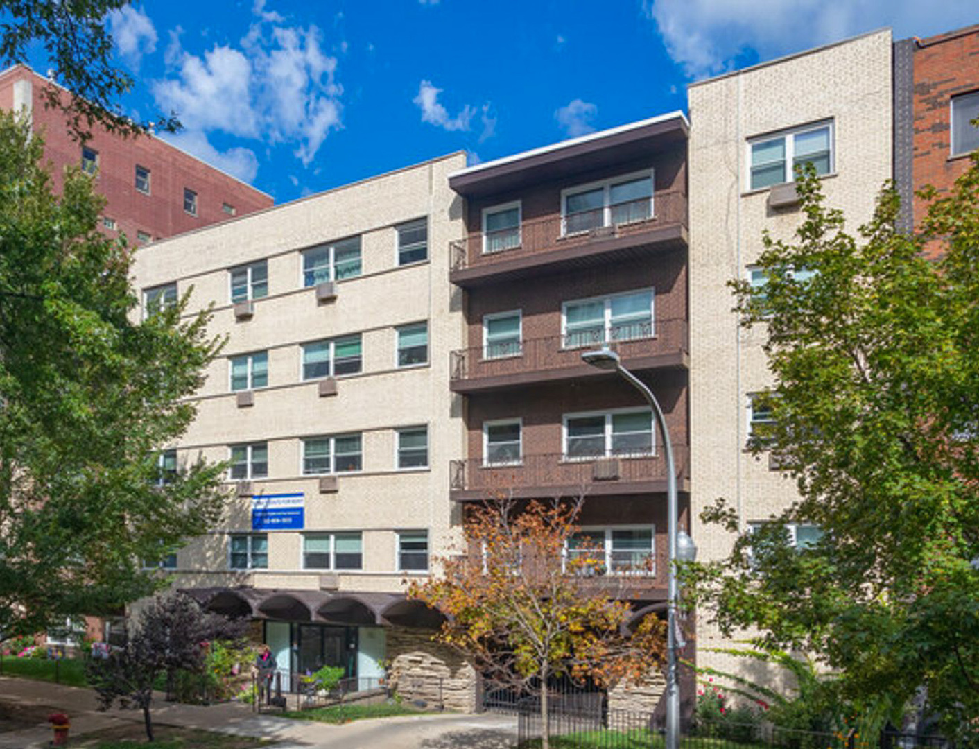 468 W Melrose Street Unit: 251