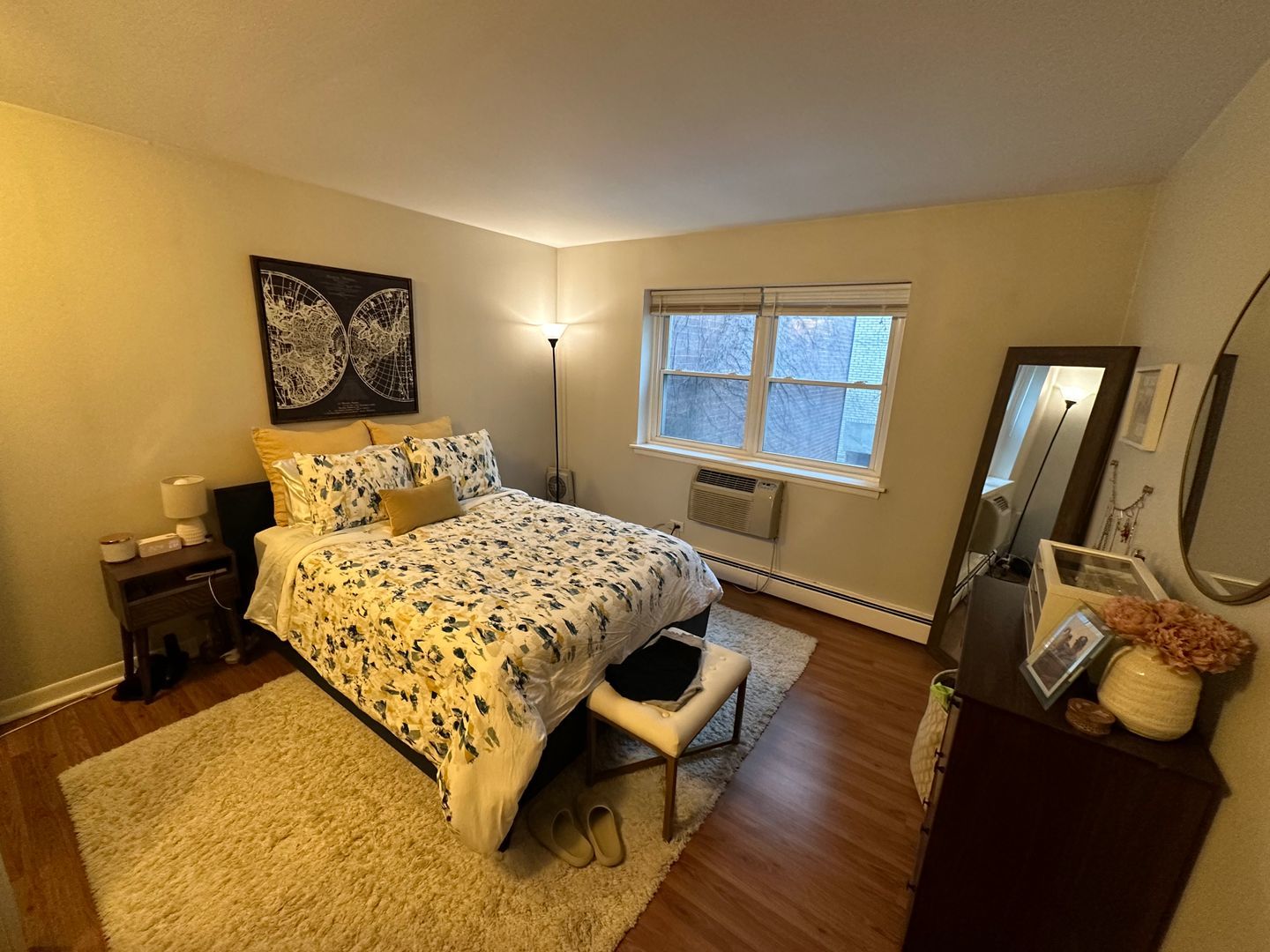 468 W Melrose Street Unit: 251