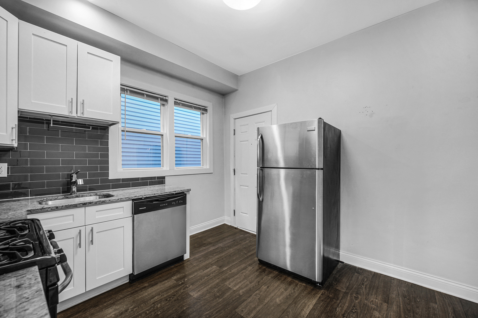 3121 N Southport Avenue Unit: 1F