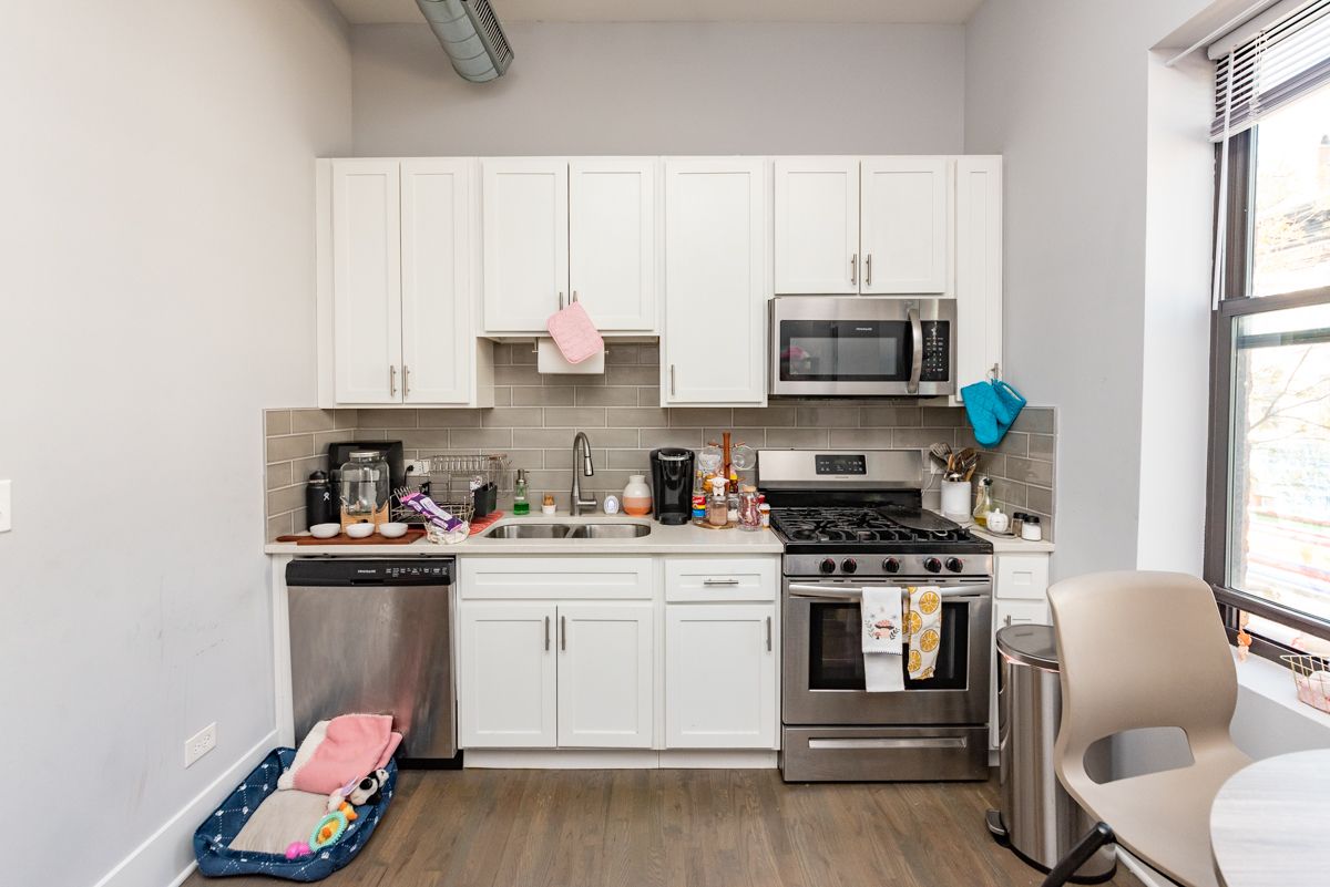 1717 S Carpenter Street Unit: 2
