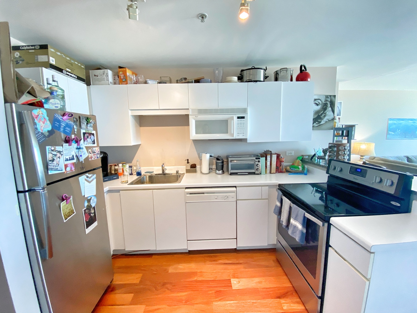 2 E Erie Street Unit: 3906