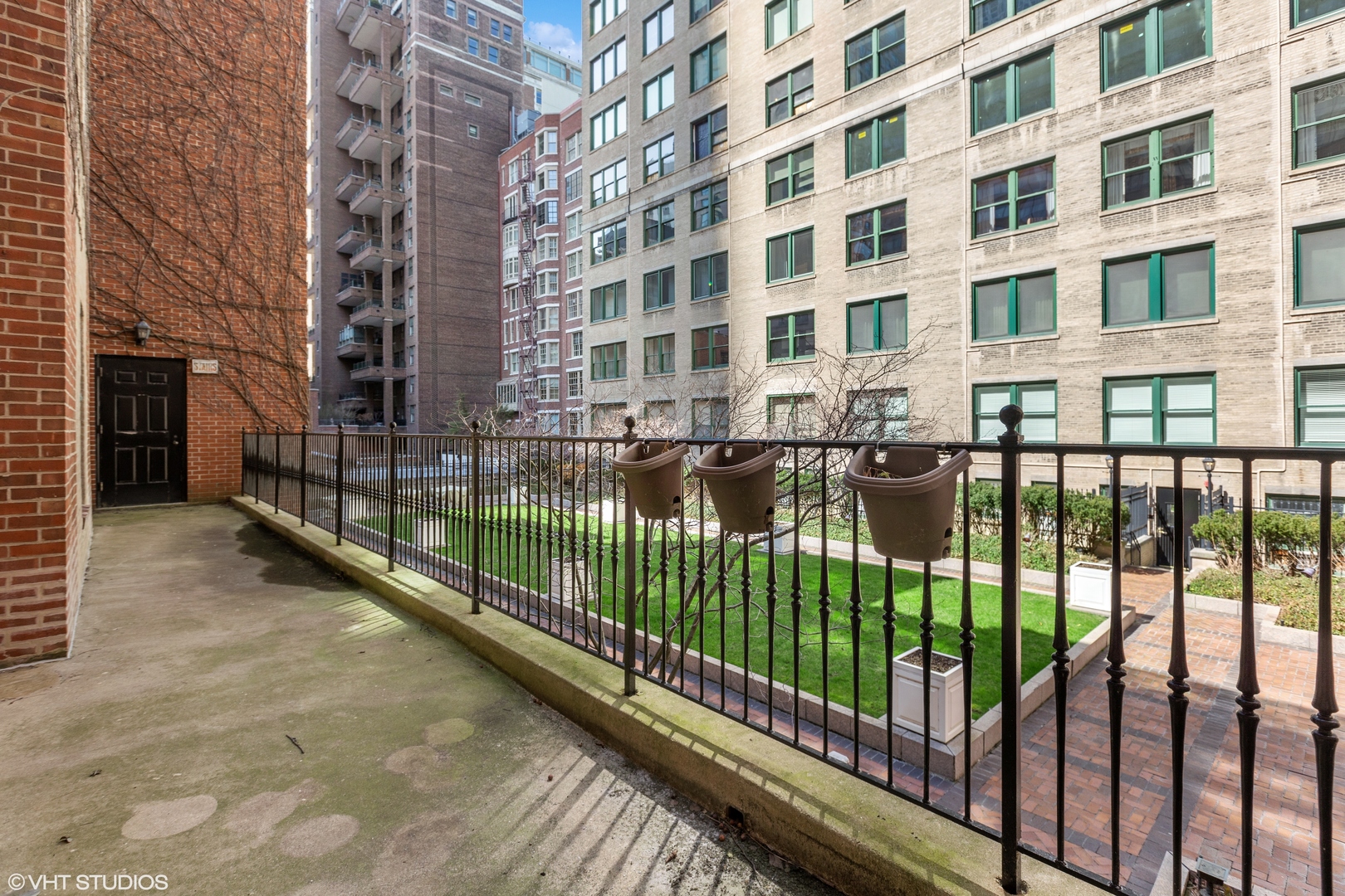 210 E WALTON Place Unit: C