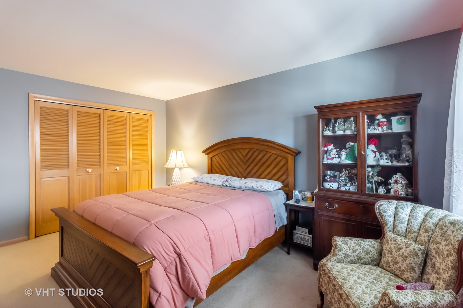 4229 N Keystone Avenue Unit: 2F