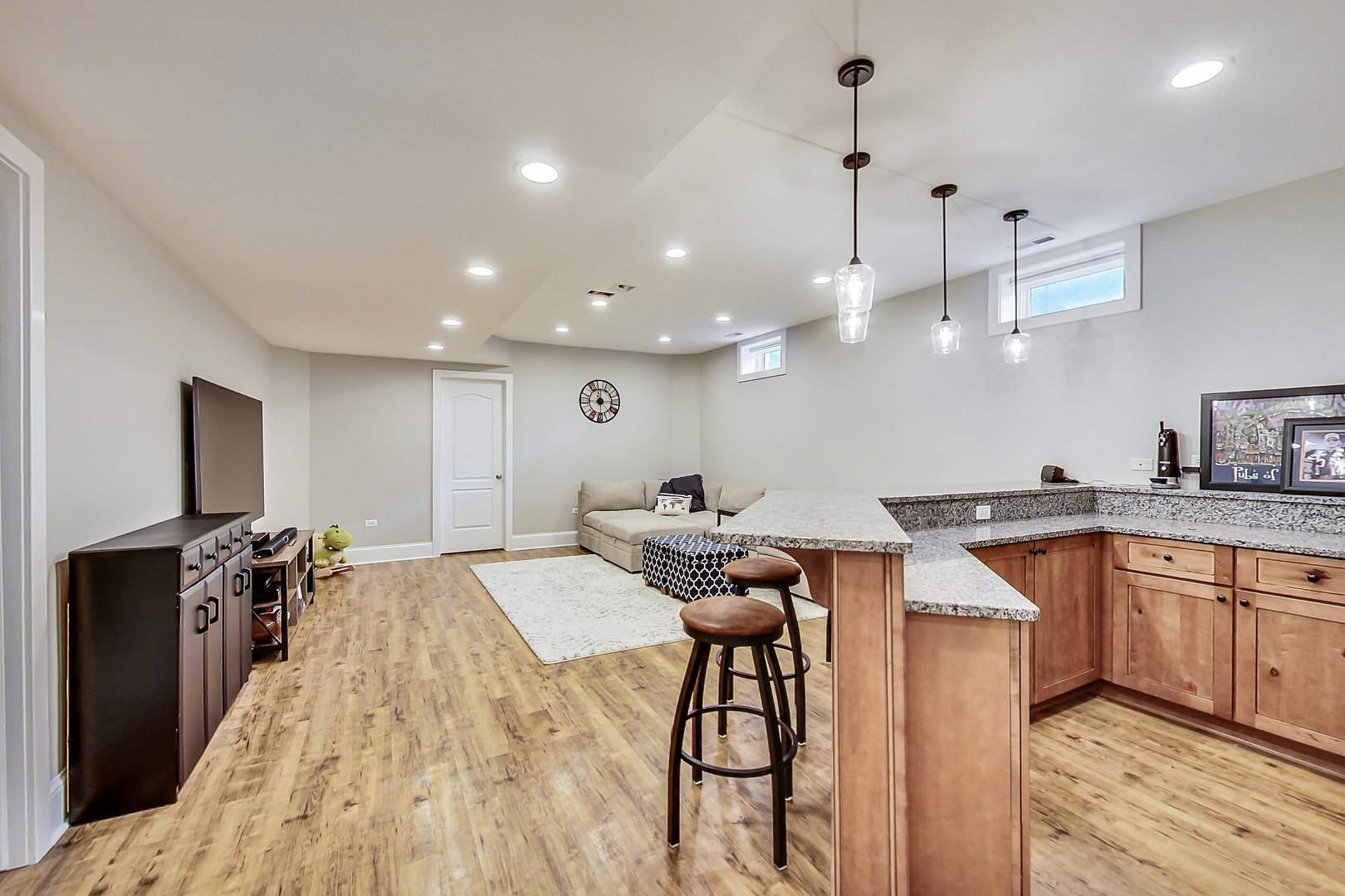 439 N Garfield Avenue