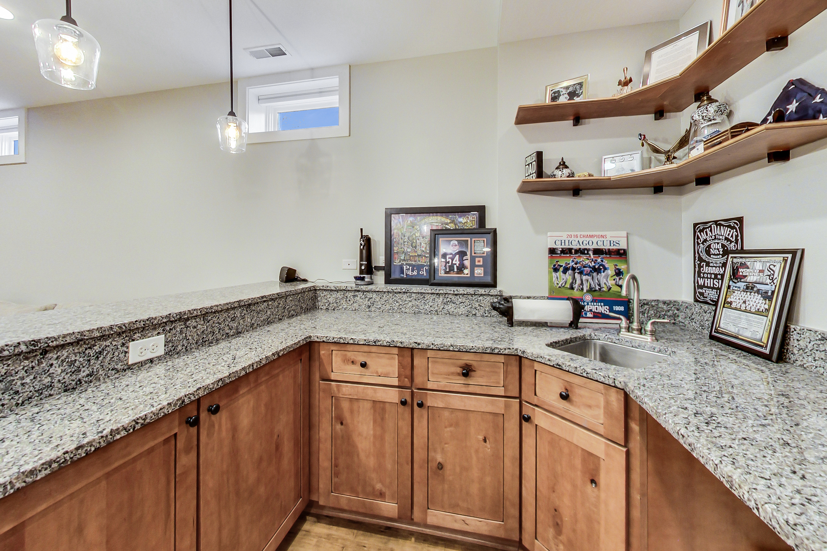 439 N Garfield Avenue