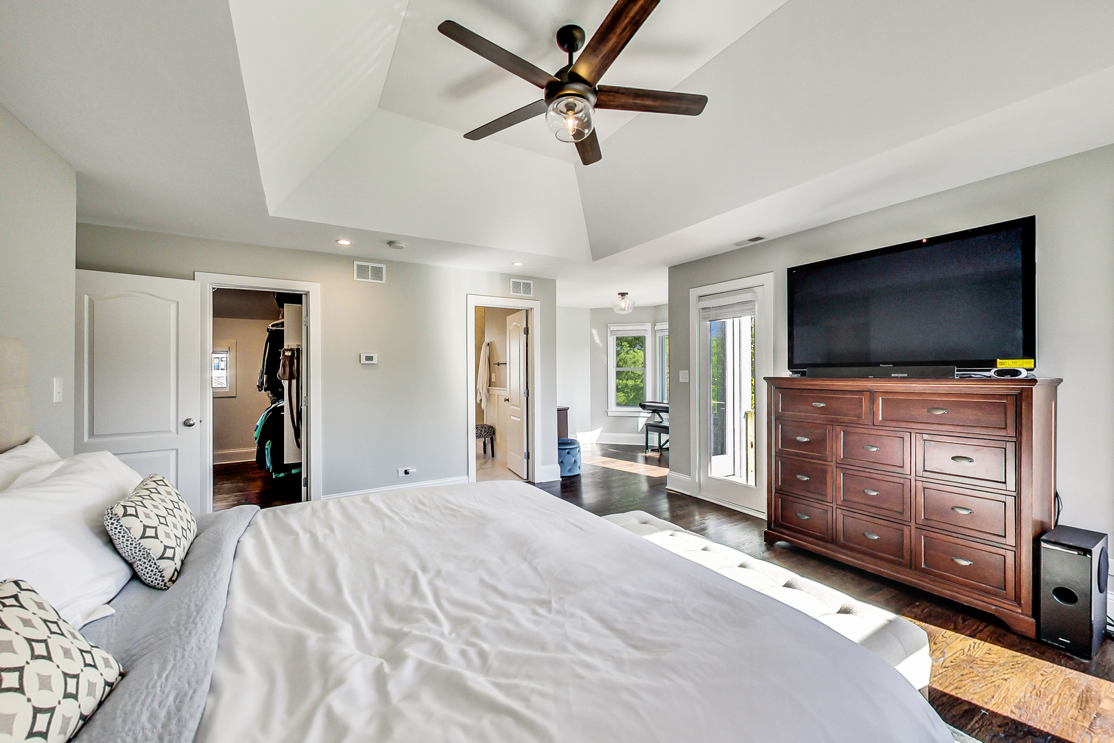 439 N Garfield Avenue