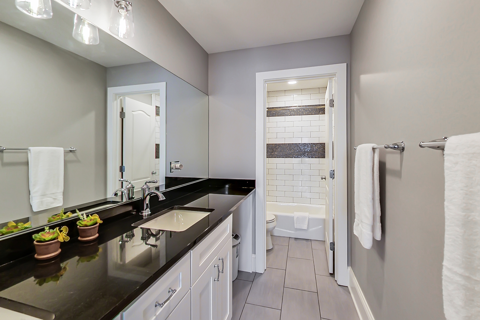 439 N Garfield Avenue