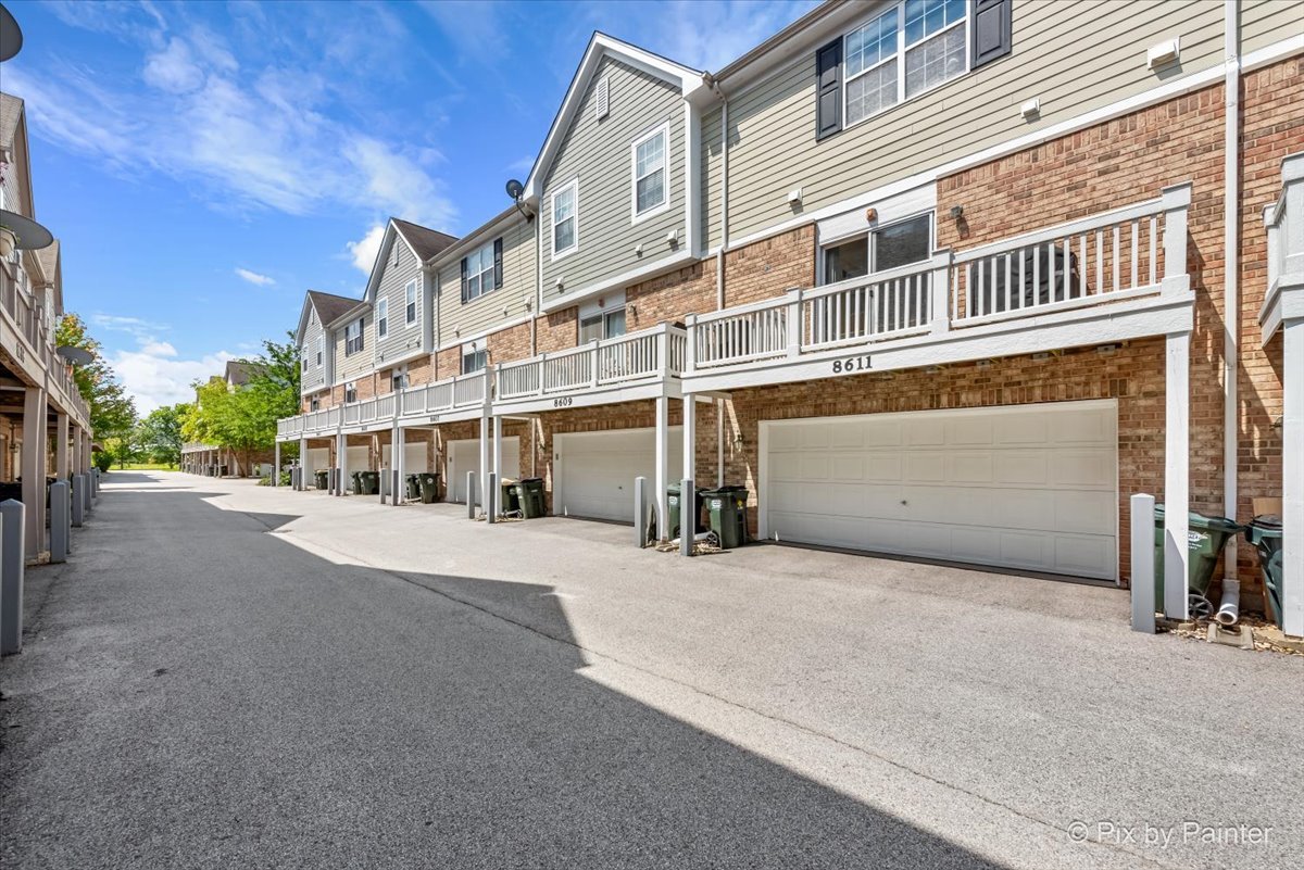 8611 Waukegan Road