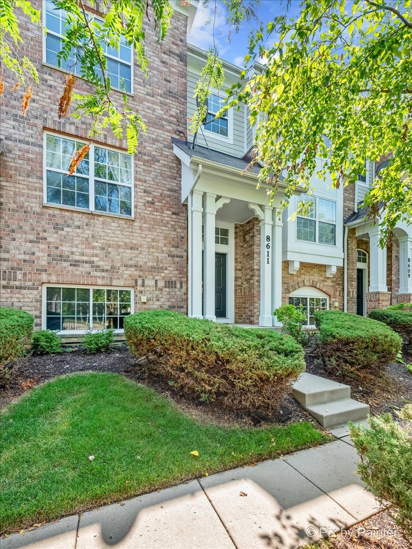 8611 Waukegan Road