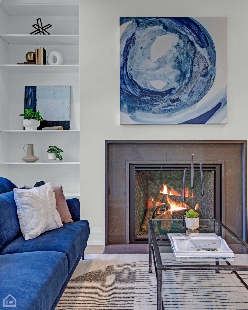 2036 N Wolcott Avenue