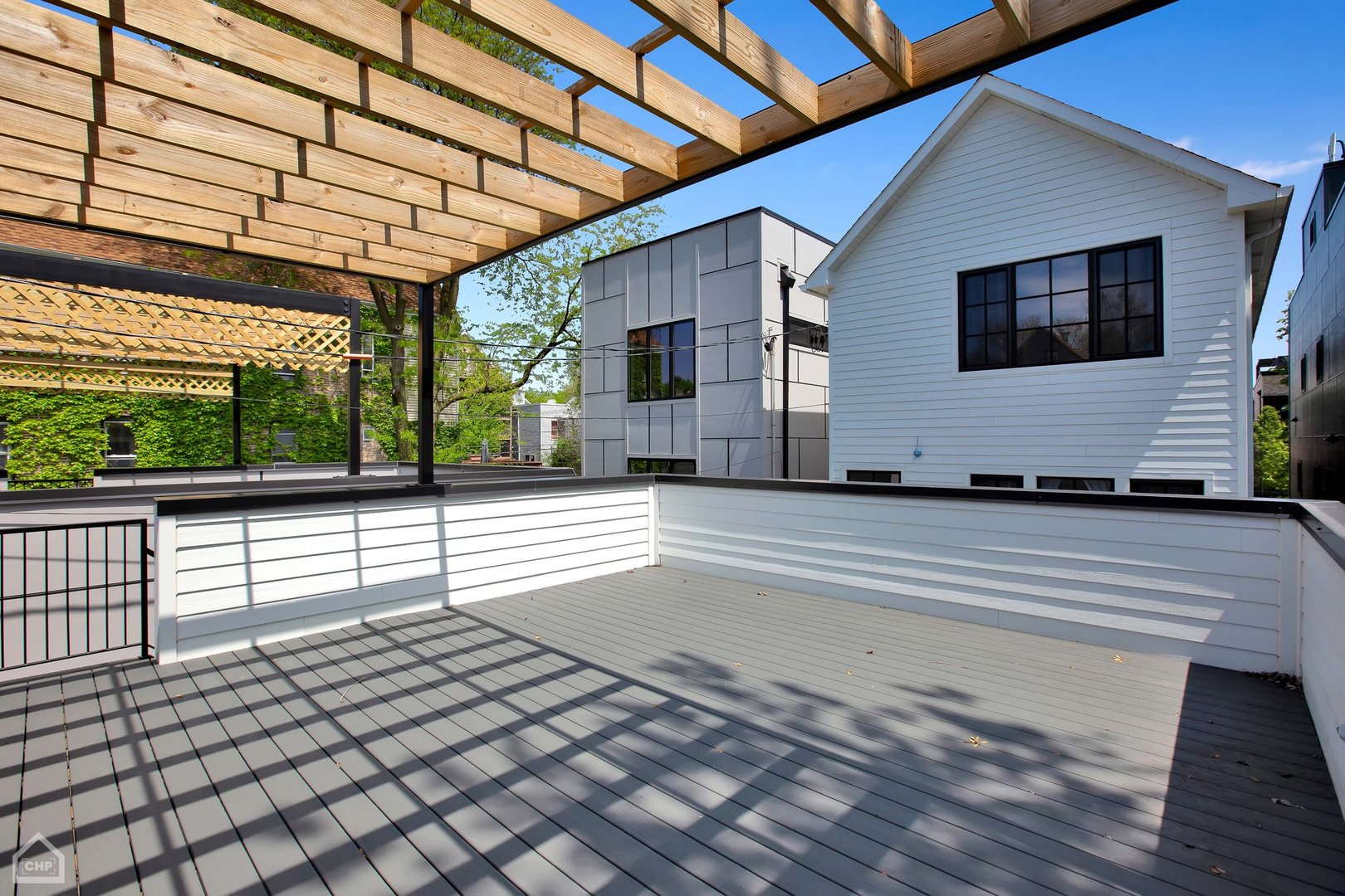 2036 N Wolcott Avenue