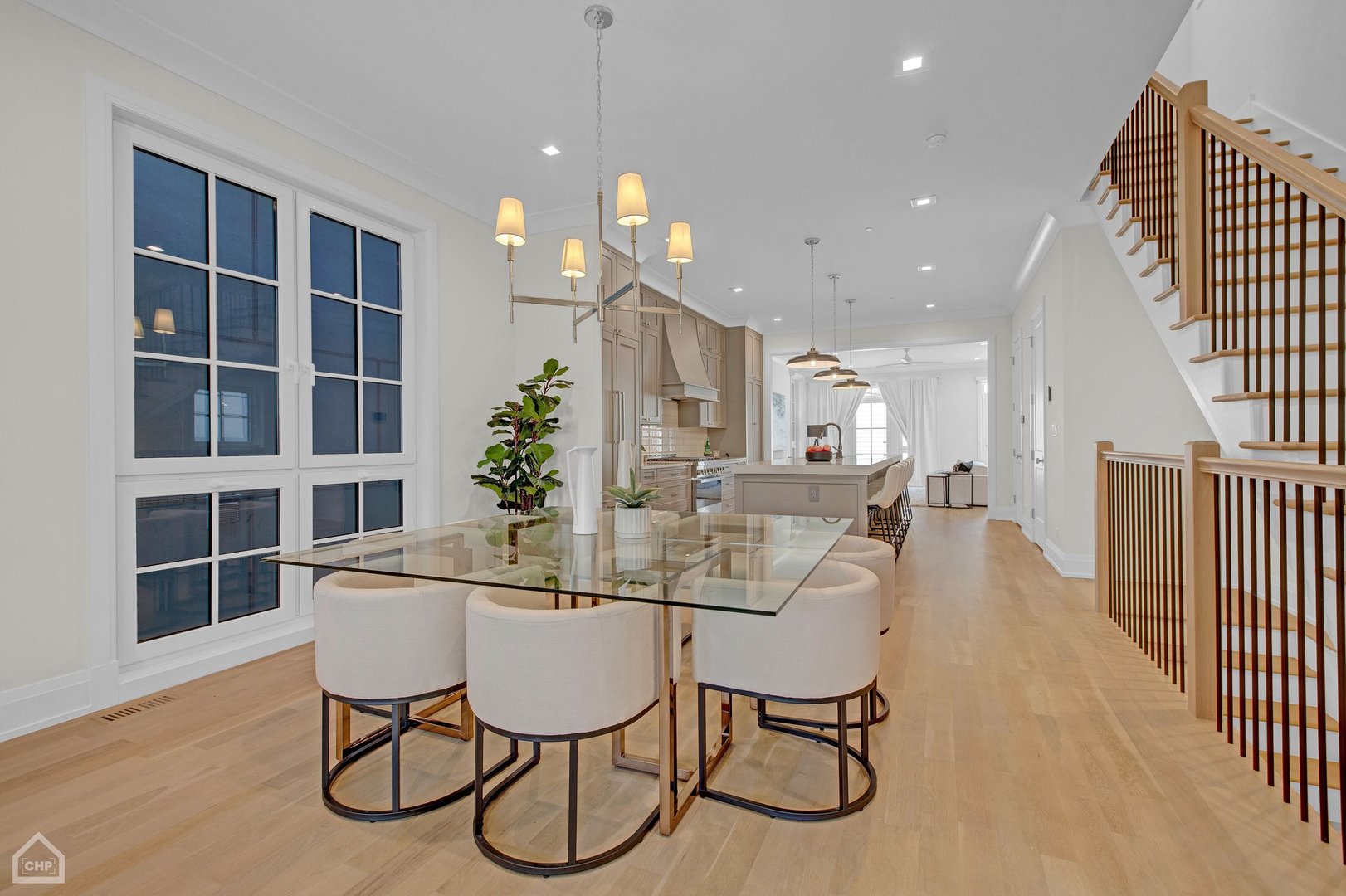 2036 N Wolcott Avenue