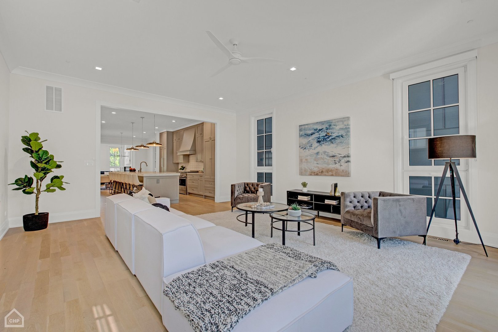 2036 N Wolcott Avenue