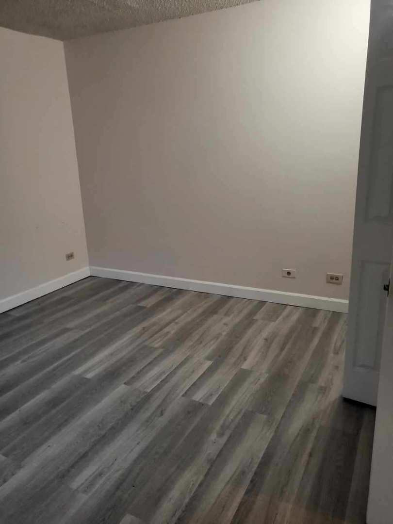 200 N Dearborn Street Unit: 801