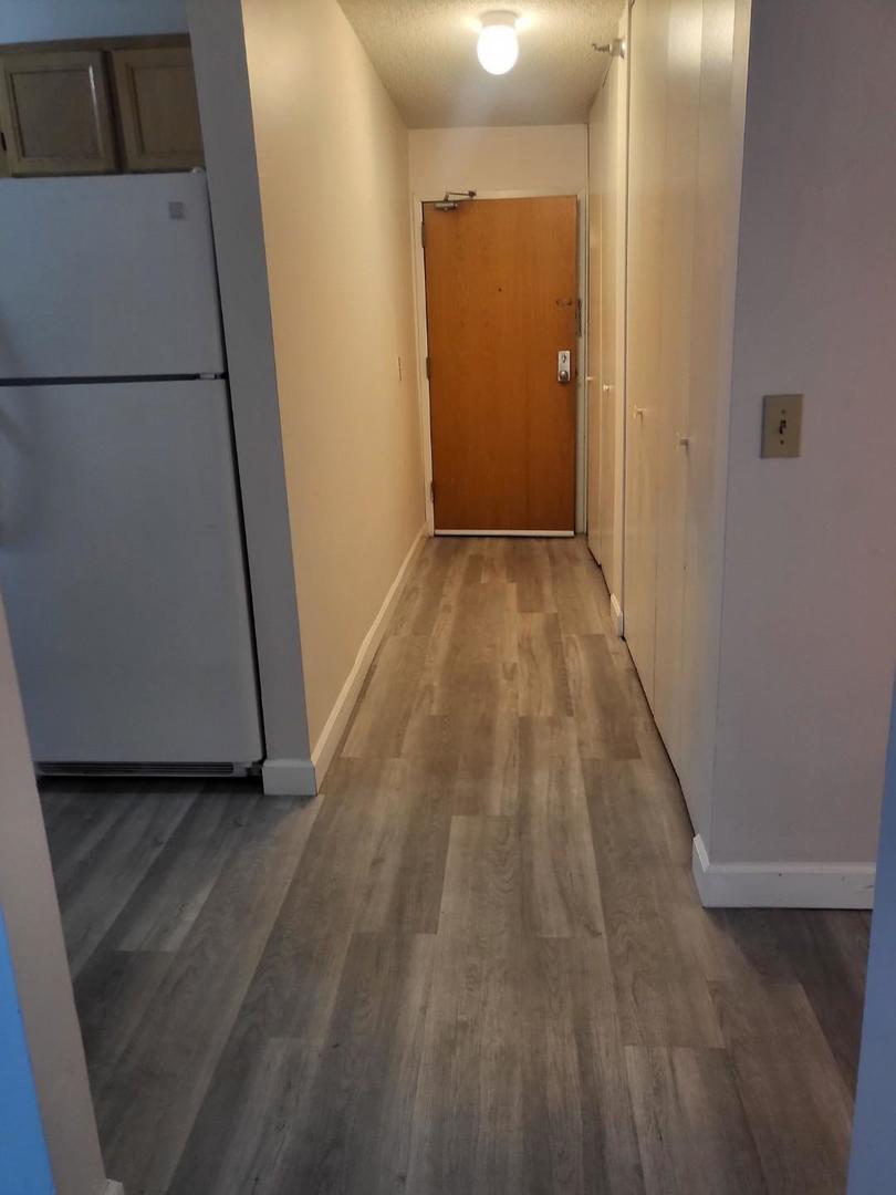 200 N Dearborn Street Unit: 801