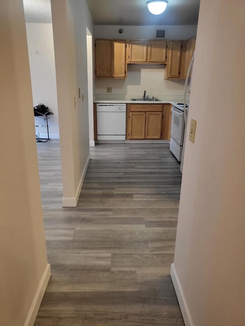 200 N Dearborn Street Unit: 801