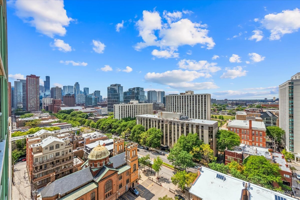 111 W MAPLE Street Unit: 1109